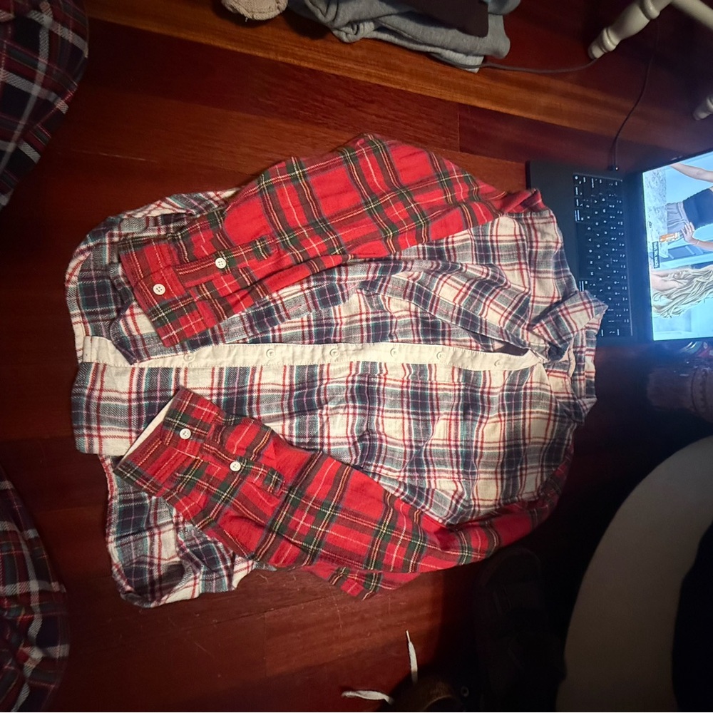 American Eagle Outfitters Multicolor Plaid Shirt